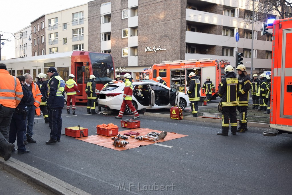 VU PKW Strab Koeln Mitte Pipinenstr Hohestr P036.JPG - Miklos Laubert